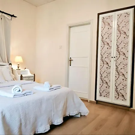 Vrisi Pedoulas 3* Pedhoulas